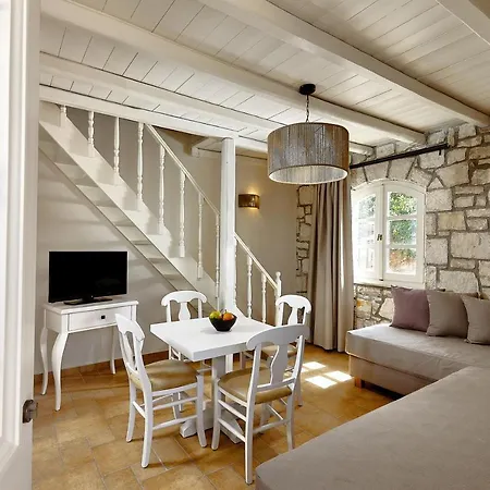 Marni Village Appart hôtel 3*