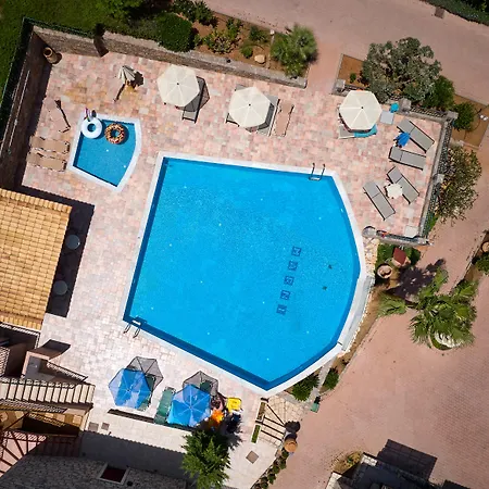 Marni Village 3* הרסוניסוס